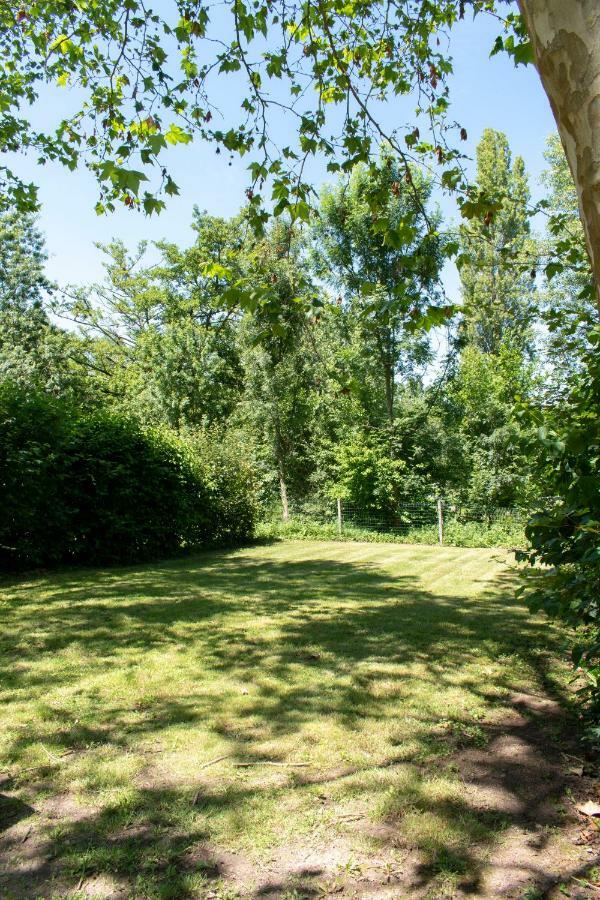 Camping L'Ilot Du Chail Sansais Exterior foto